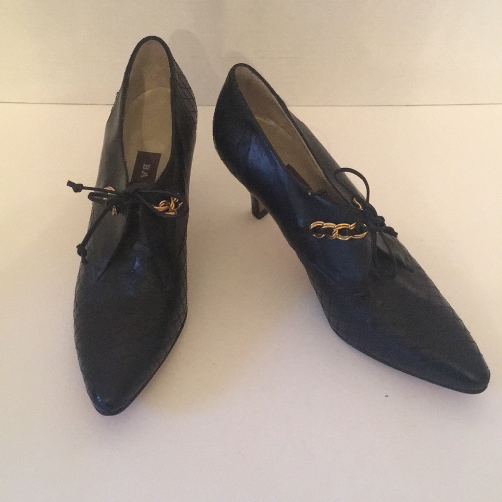 incredible black leather pointy toe bally heels
